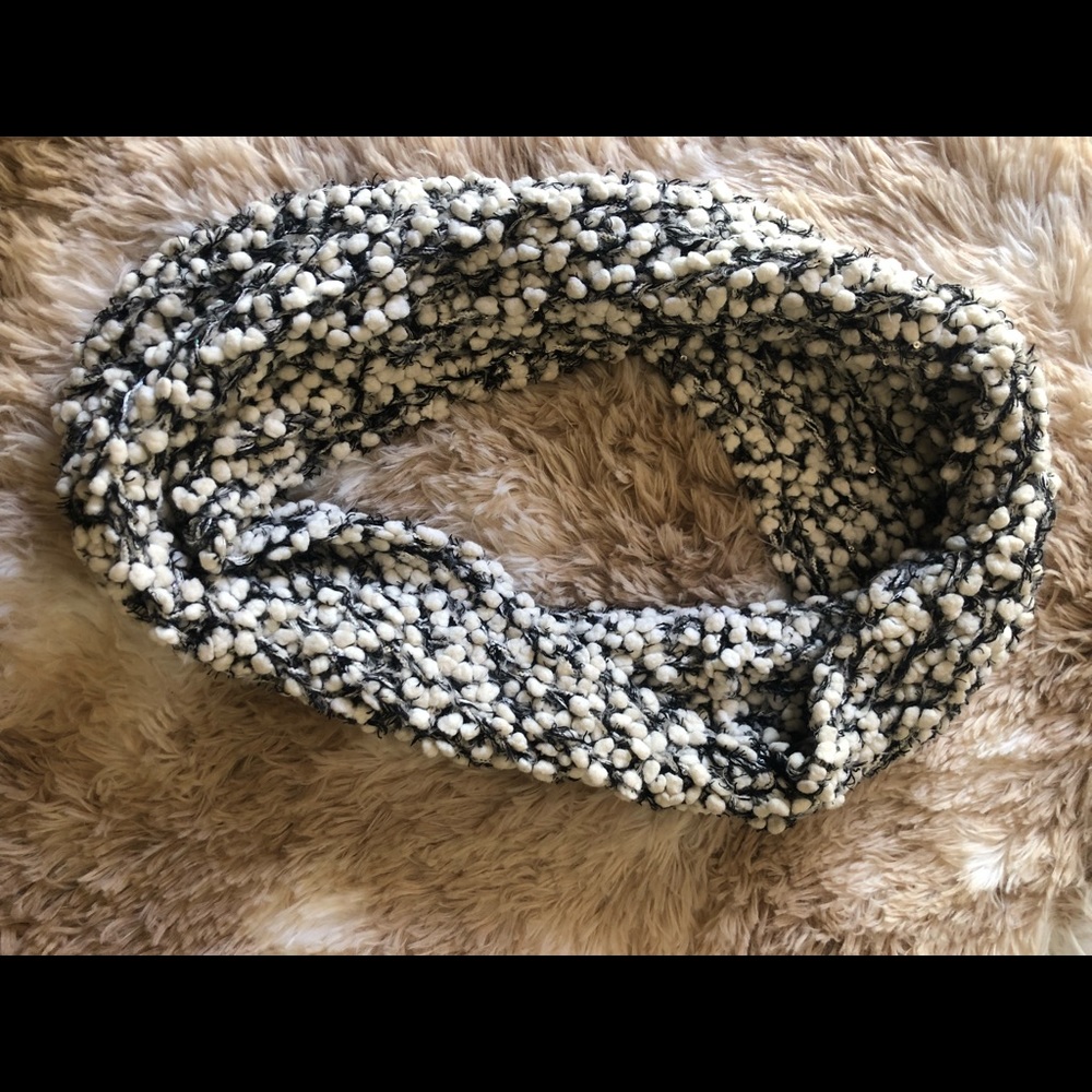Warm scarf